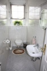 Zusätzliches WC Zusätzliches WC