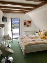 Gästehaus Marientaler Au in Zell an der Mosel Gästehaus Marientaler Au in Zell an der Mosel