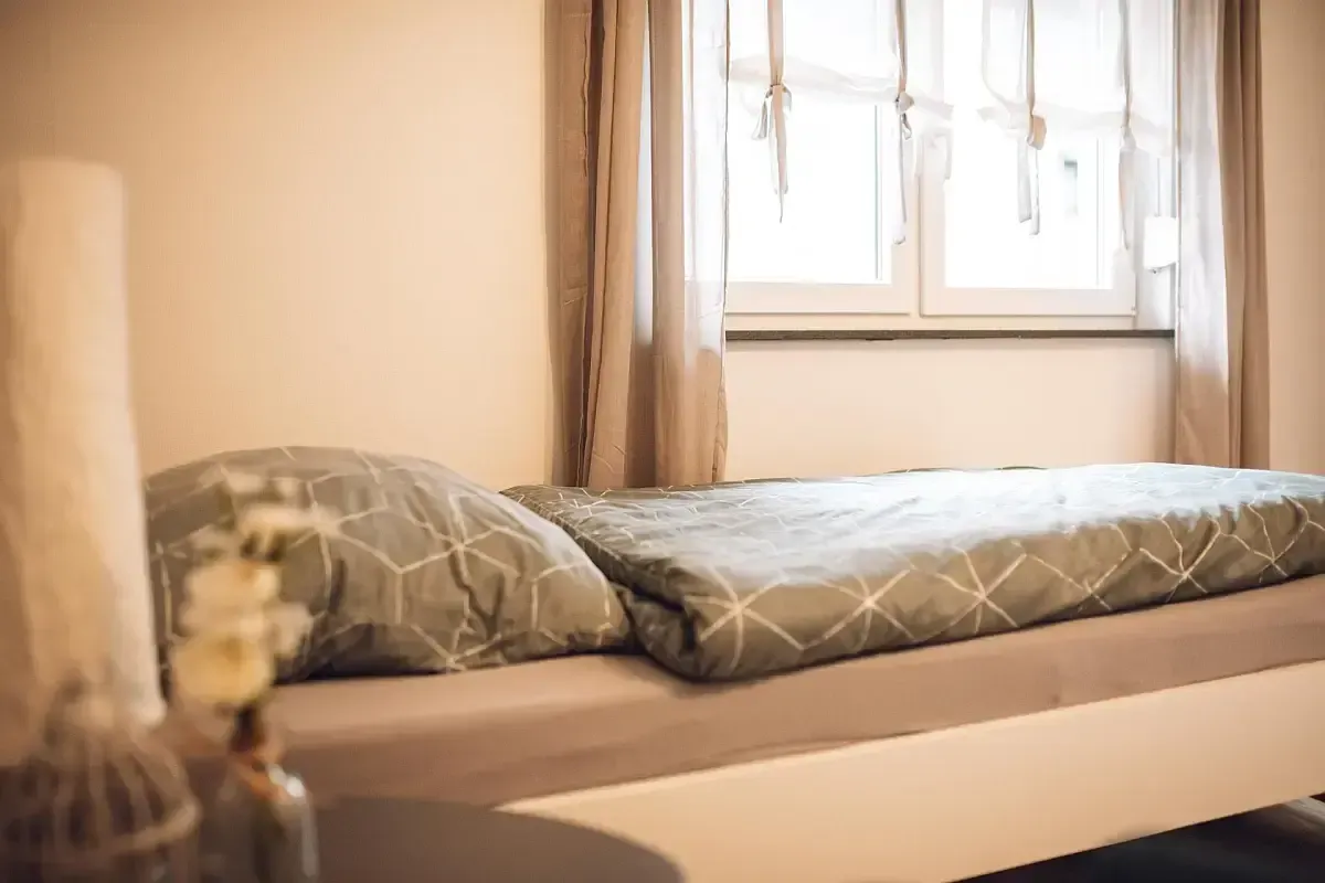 Schlafzimmer (2) Schlafzimmer (2)