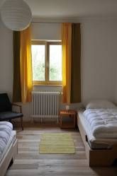 Zimmer 2 OG Zimmer 2 OG