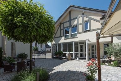 Winzerhof & Gästehaus Schmitt in Appenheim - Urlaub in Rheinhessen