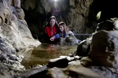 Charlottenhöhle