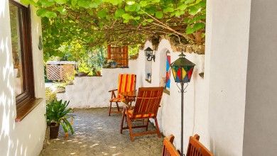 Villa Gast Salmagundi – Gruppenferienwohnung am Mittelrhein für 14 Erwachsene + 2 Kinder