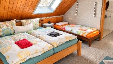 Villa Gast Salmagundi – Gruppenferienwohnung am Mittelrhein für 14 Erwachsene + 2 Kinder