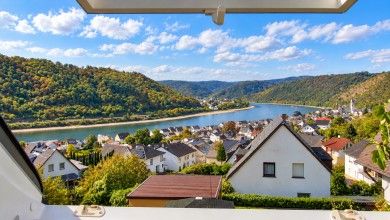 Villa Gast Salmagundi – Gruppenferienwohnung am Mittelrhein für 14 Erwachsene + 2 Kinder