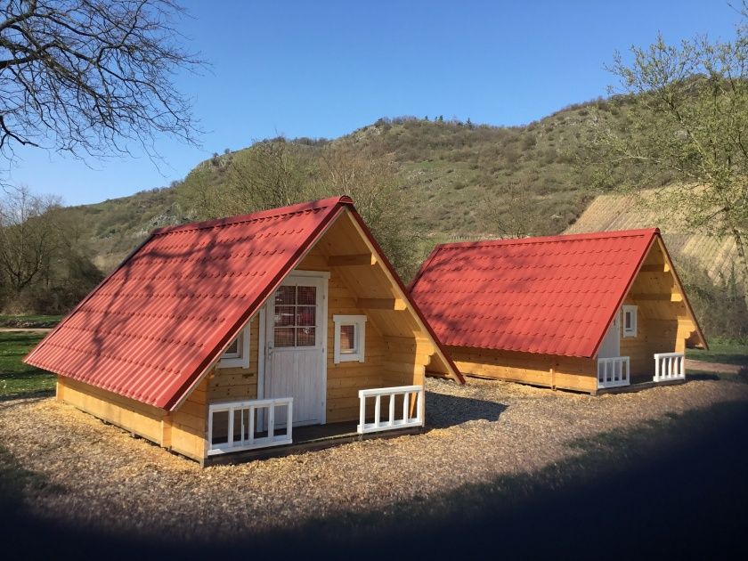 Hutten