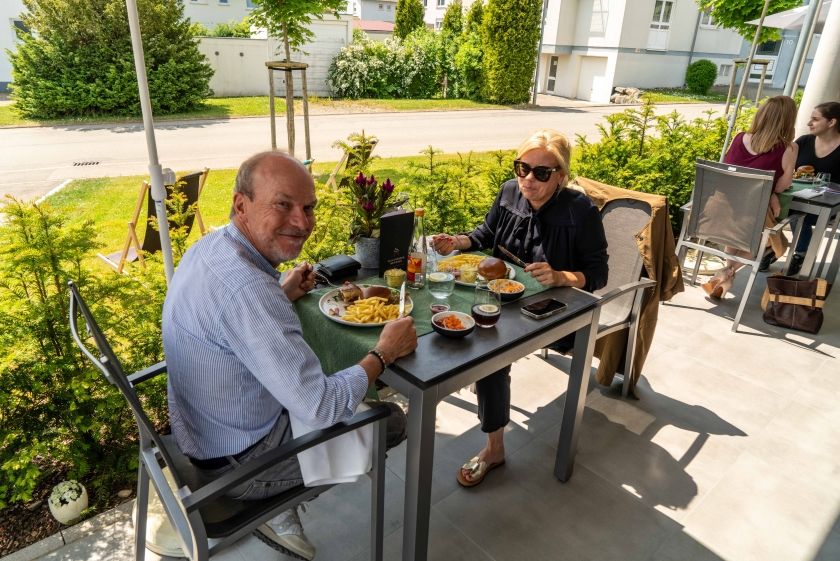 Willkommen im Hotel Schlossberg Wehingen – Erholung mit Weitblick auf der Schwäbischen Alb