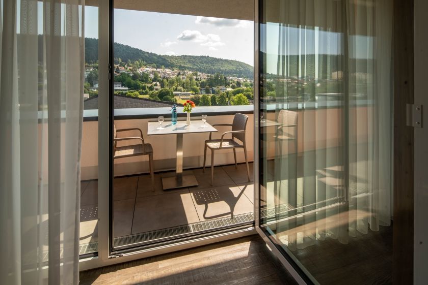 Willkommen im Hotel Schlossberg Wehingen – Erholung mit Weitblick auf der Schwäbischen Alb