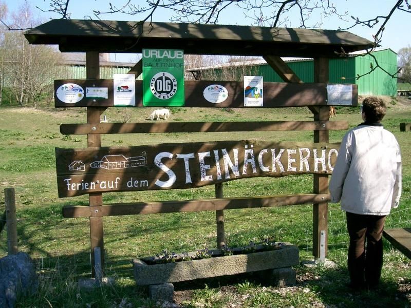 Steinäckerhof - Familienfreundlicher Bauernhof im Hunsrück Steinäckerhof - Familienfreundlicher Bauernhof im Hunsrück