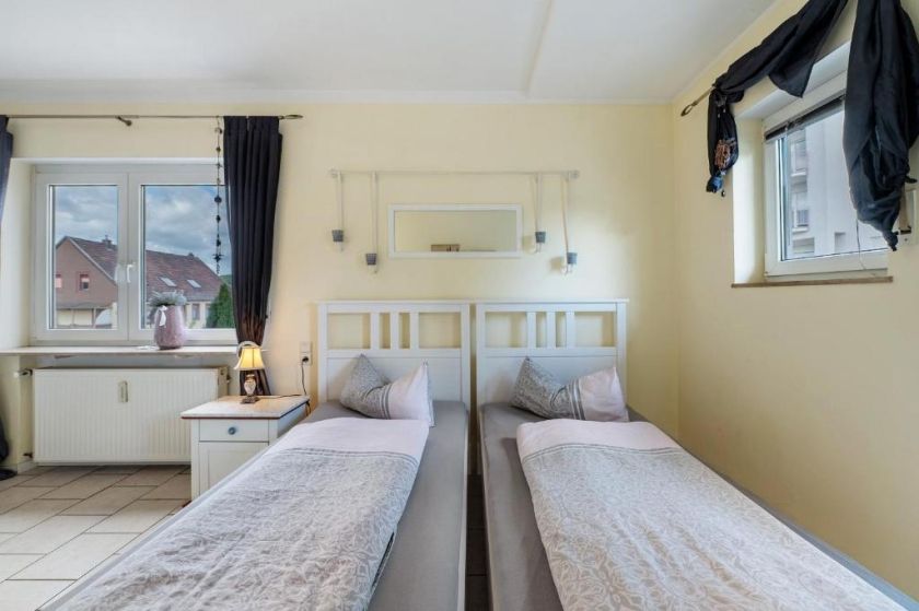 Pension, Ferienwohnungen und Restaurant Golsong