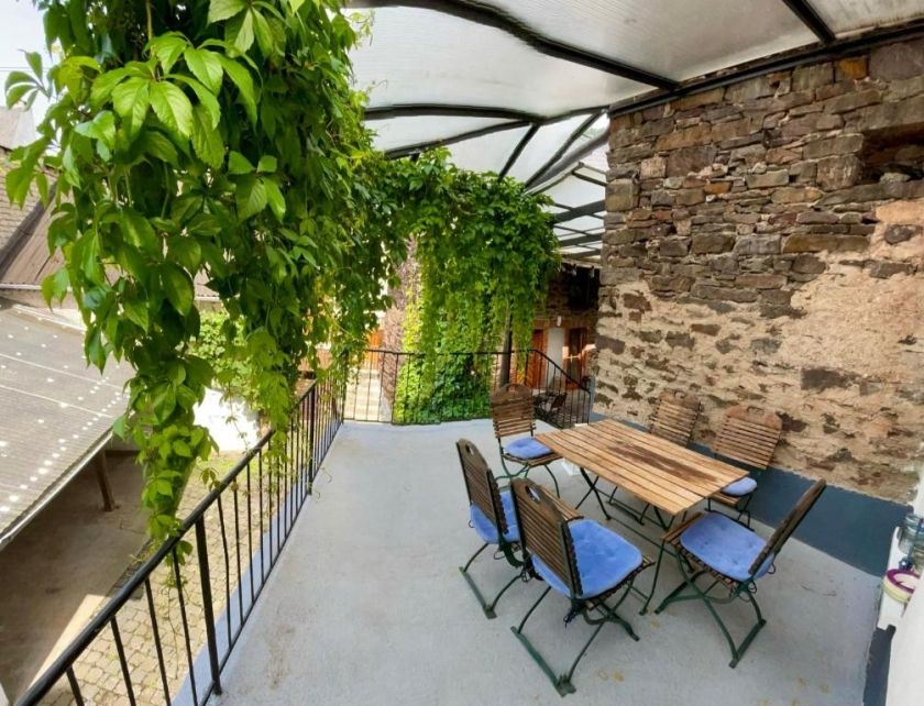 Mosel Ferienwohnung im Weingut Borchert – Springiersbacher Hof