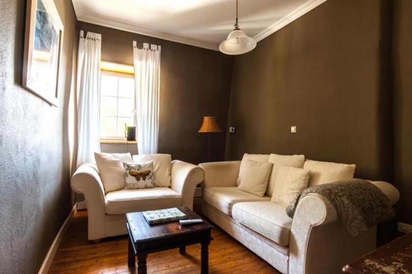 Mosel Ferienwohnung im Weingut Borchert – Springiersbacher Hof