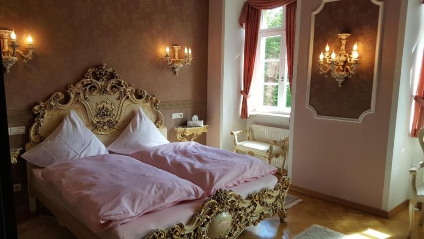 Hotel Schloss Sennfeld