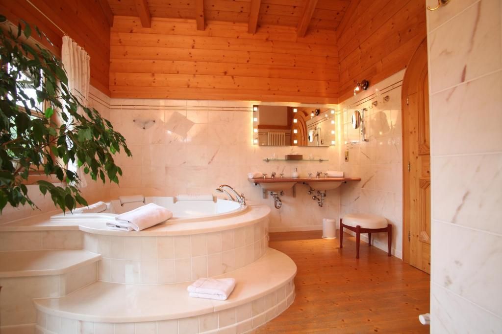 Ante Romantikhof Alte Wiesen