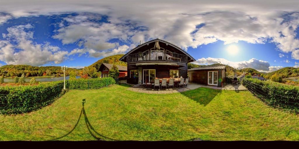 Ferienhaus Chalet am Waldsee