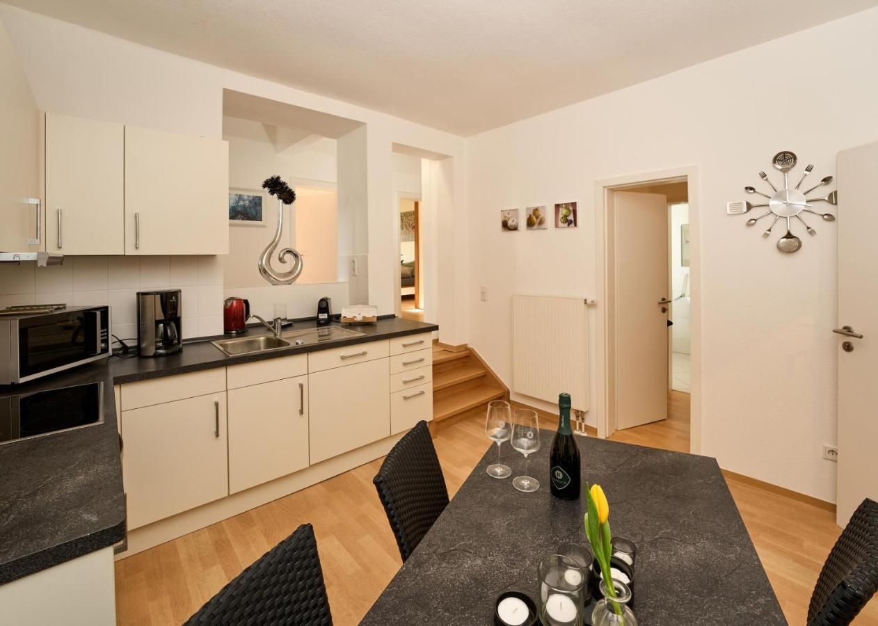 Landküche - Ferienwohnung Restaurant in Daun