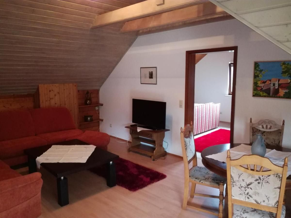 Kunscht-Hotel Alte Schreinerei-Auberge Harlekin