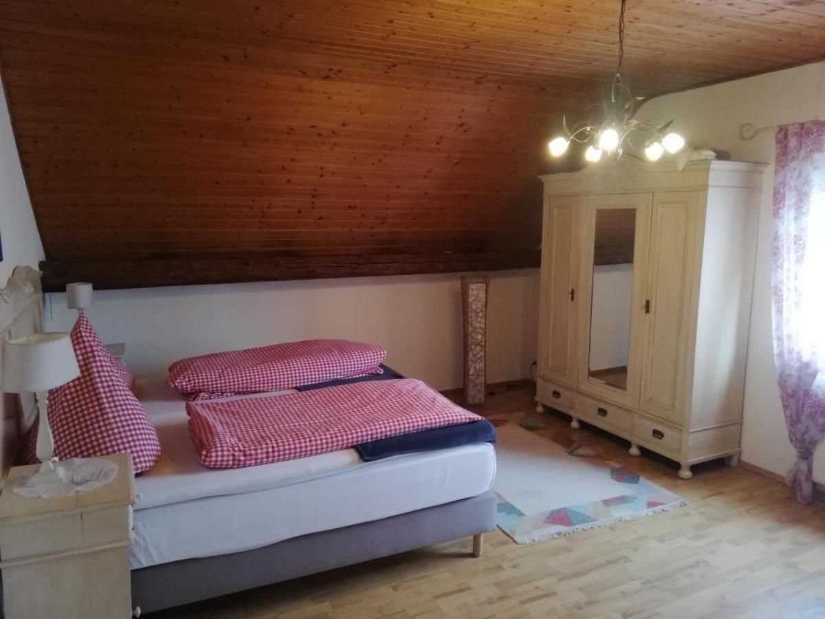 Kunscht-Hotel Alte Schreinerei-Auberge Harlekin