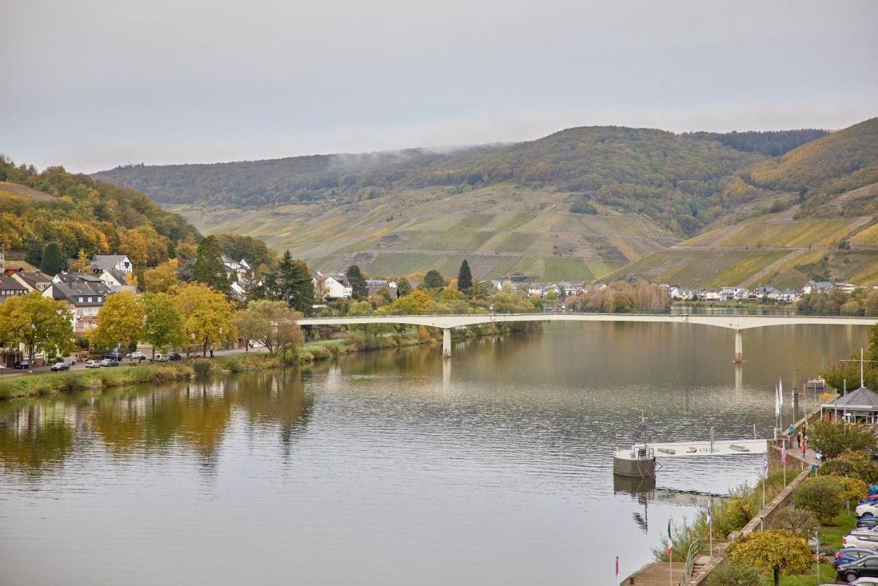 Hotel-Weinhaus Mayer