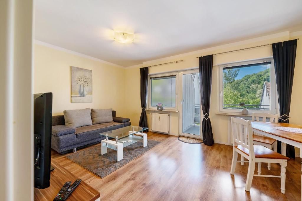 Pension, Ferienwohnungen und Restaurant Golsong