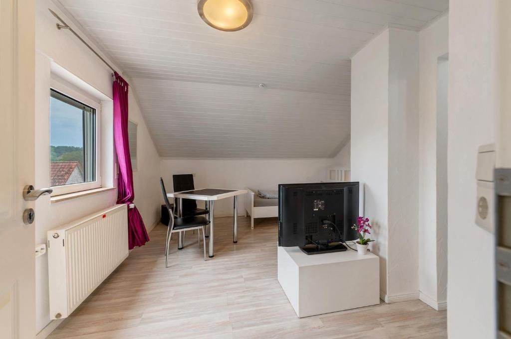 Pension, Ferienwohnungen und Restaurant Golsong