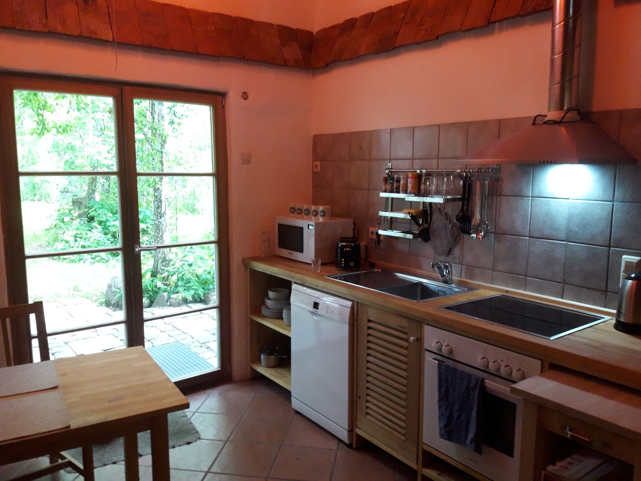 Küche/Essen/Terrasse