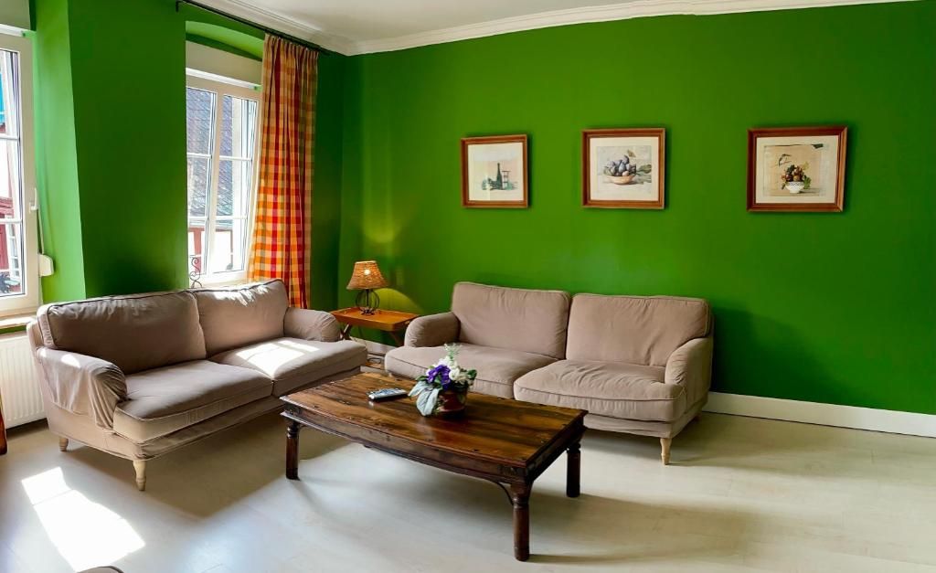 Mosel Ferienwohnung im Weingut Borchert – Springiersbacher Hof