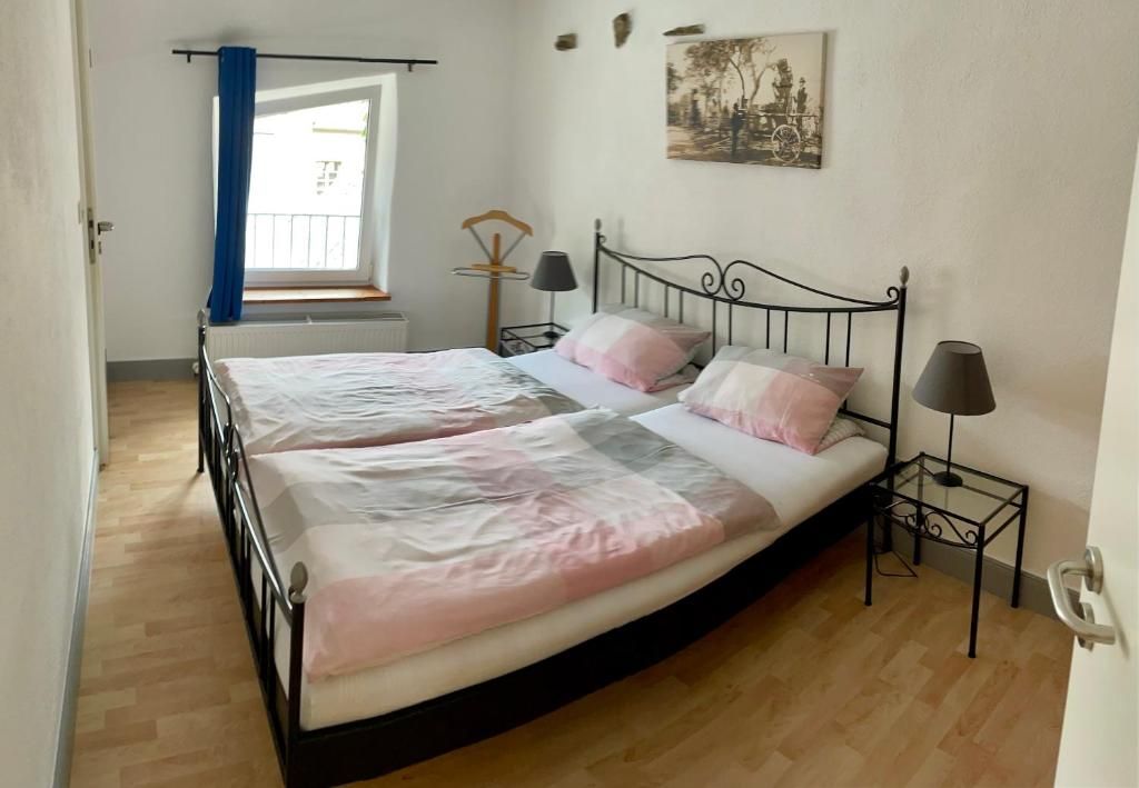 Mosel Ferienwohnung im Weingut Borchert – Springiersbacher Hof