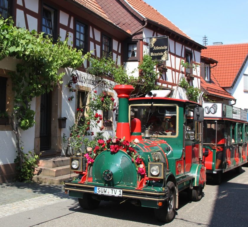 Mittelalterliche Dornröschen Festmeile Mittelalterliche Dornröschen Festmeile