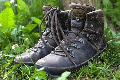 walking-boots-6313964_1280.jpg
